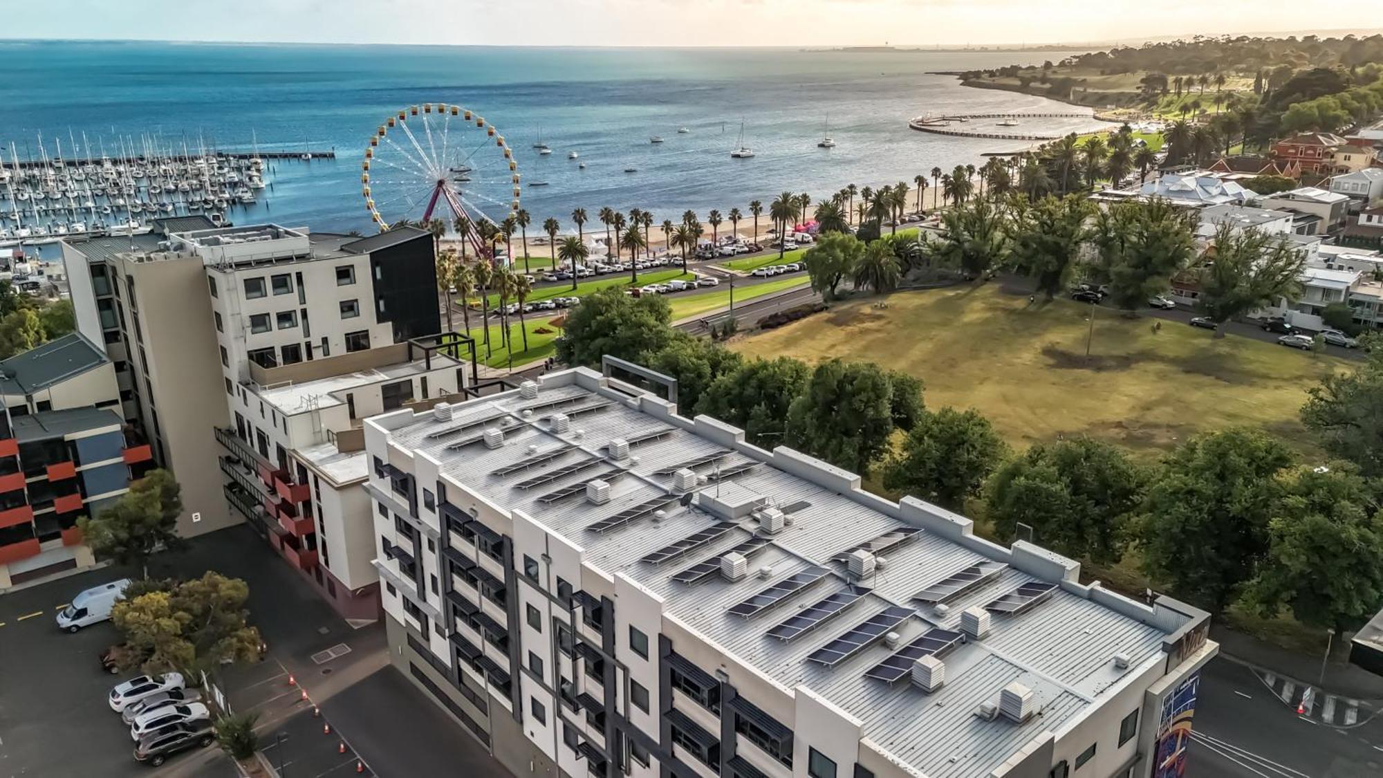 Oaks Vue Suites Джелонг Экстерьер фото
