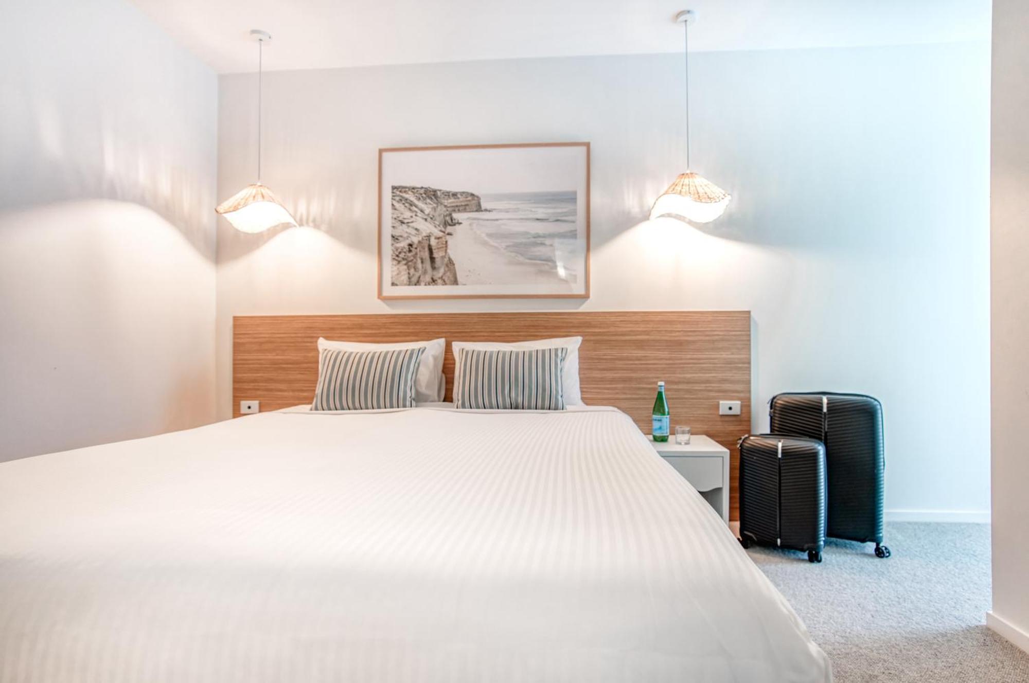Oaks Vue Suites Джелонг Номер фото