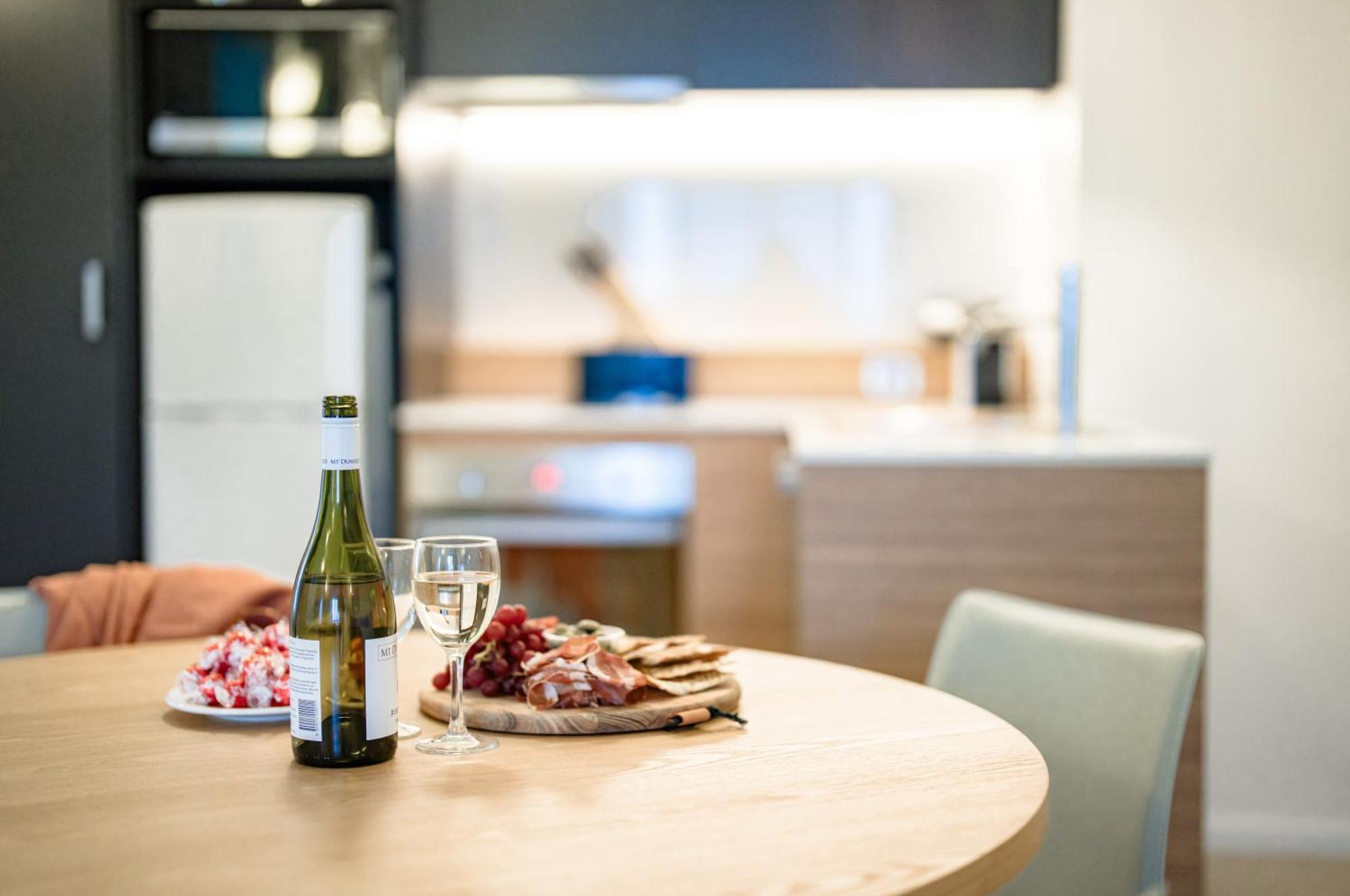 Oaks Vue Suites Джелонг Номер фото