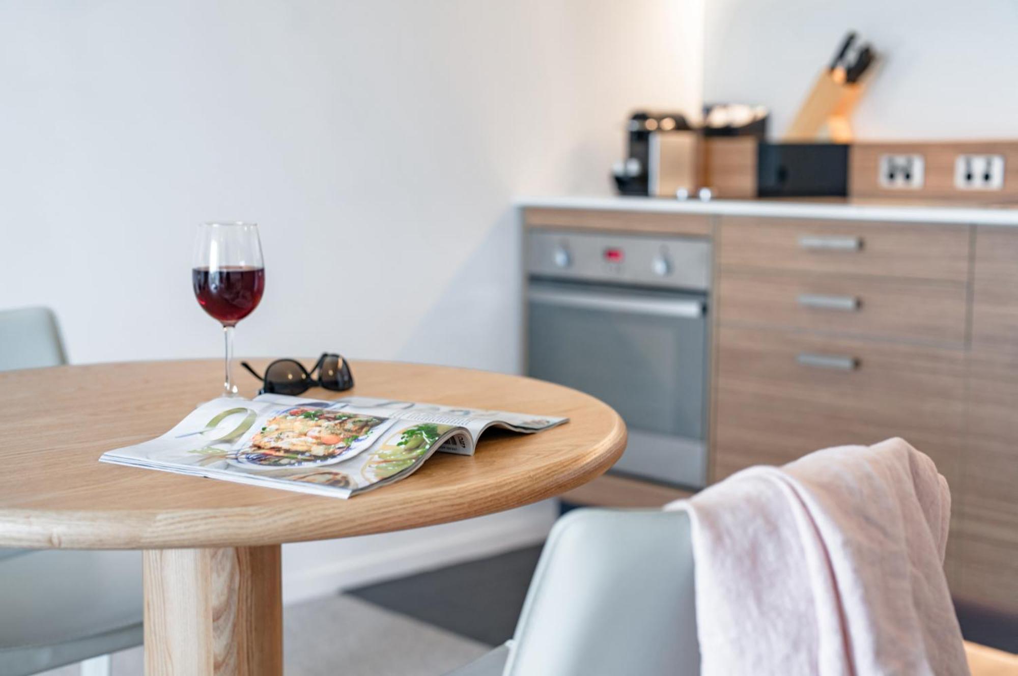 Oaks Vue Suites Джелонг Номер фото
